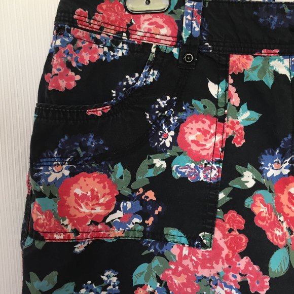 Flowers Print Mid-Rise Shorts 100% Cotton / 9(US) - Picture 2 of 9